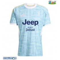 Juventus Lloyd Kelly #6 Bortedrakt 2025-26 Kortermet